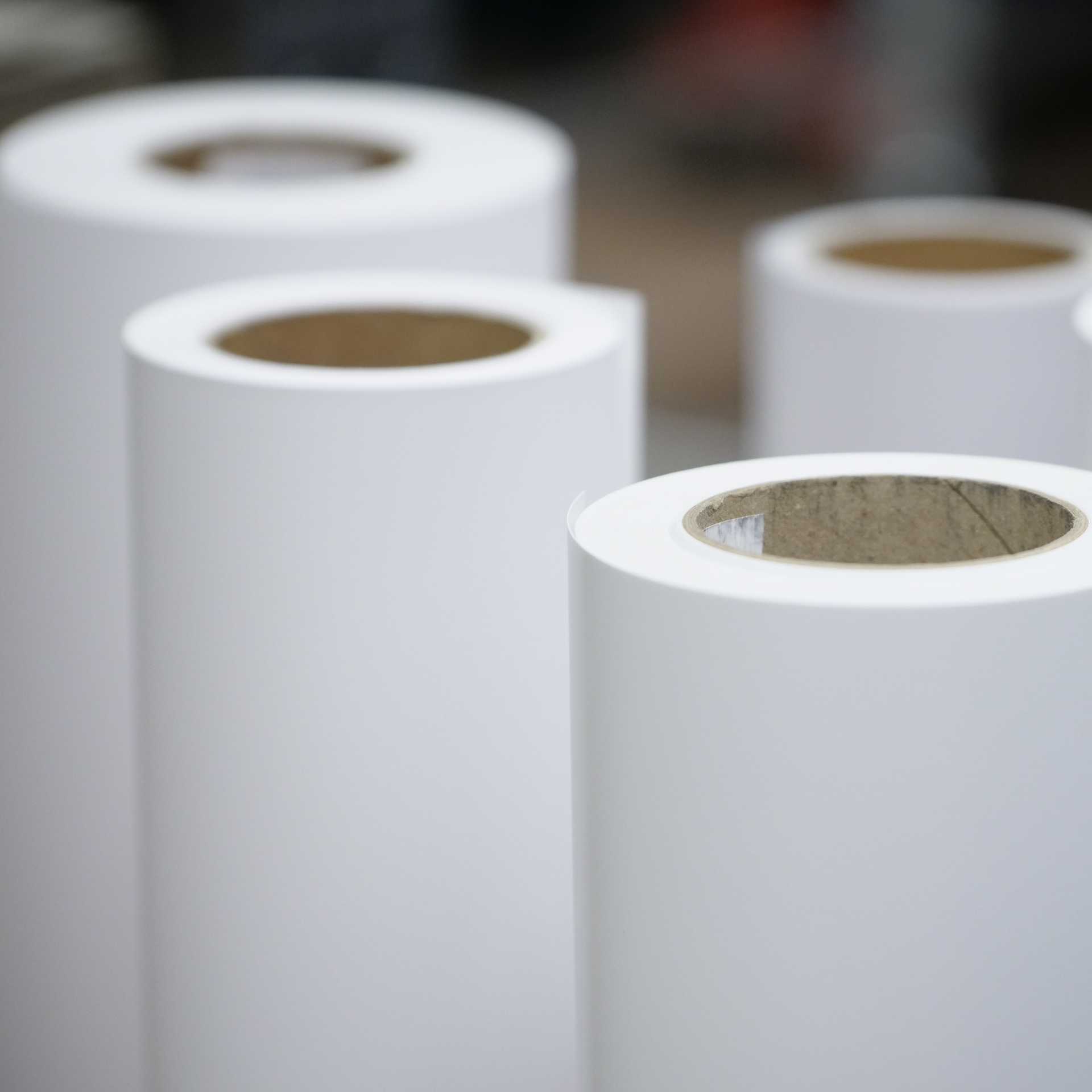 Druk wielkoformatowy - rolki papieru